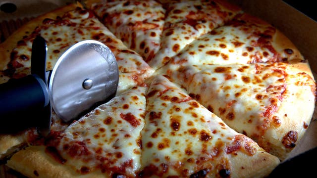 Man accused of stealing pizza, punching another customer in face in San Bernardino County