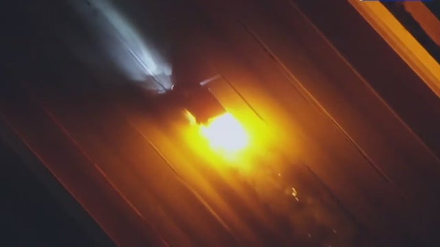 Car nearly blows up during police chase along 5 Freeway in Los Angeles