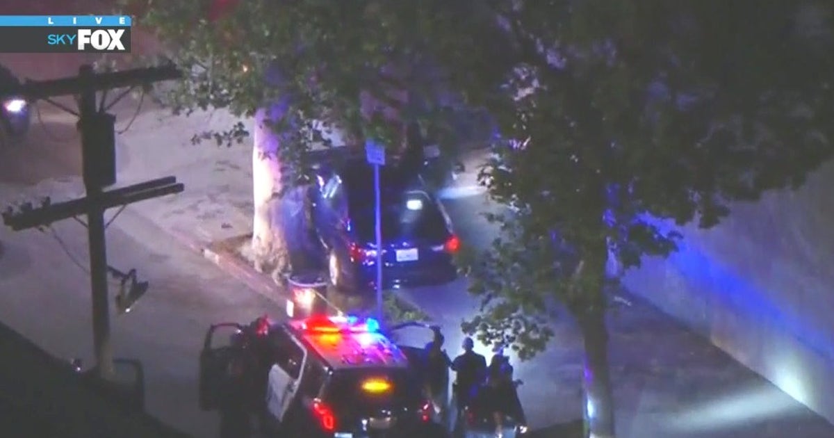 Suspects linked to robbery arrested after half-hour LA police chase ...