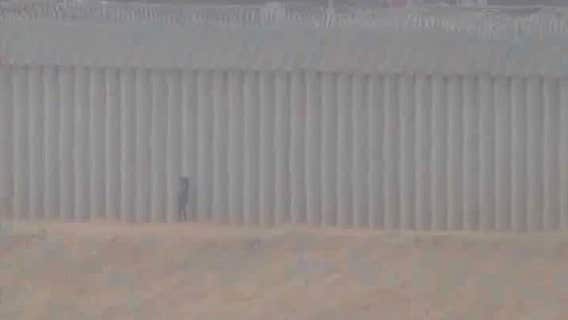 2 US Border Patrol officers are charged with taking bribes to wave in people without documents