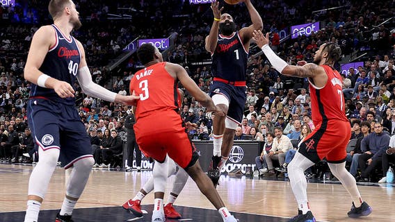 LA Clippers conclude regular season at new arena on a high note