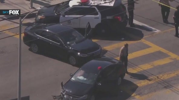Stolen car pursuit ends in crash in Compton; 3 arrested