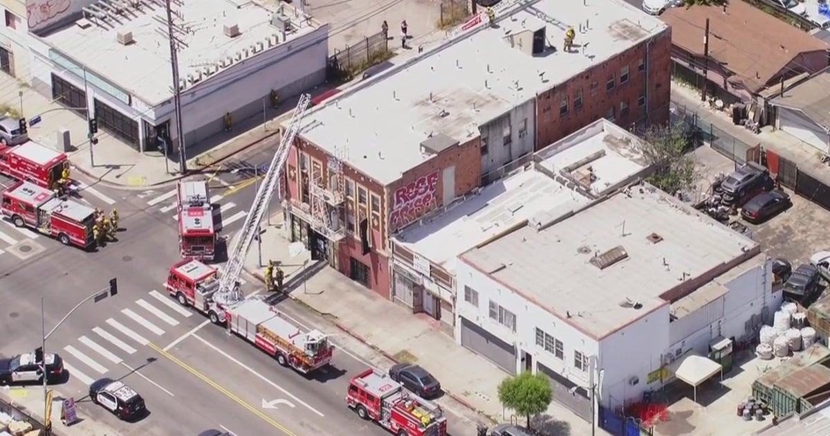 Man barricades himself inside LA apartment after fire | FOX 11 Los Angeles