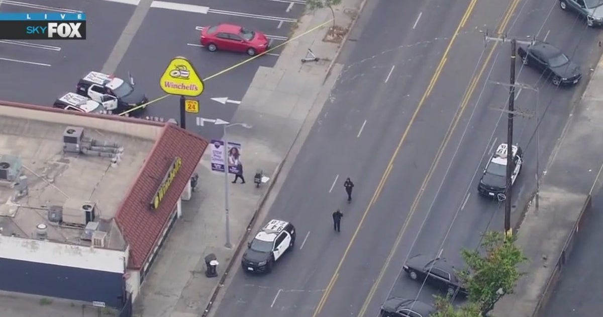 Robbery suspect arrested after assaulting employee at Jefferson Park ...