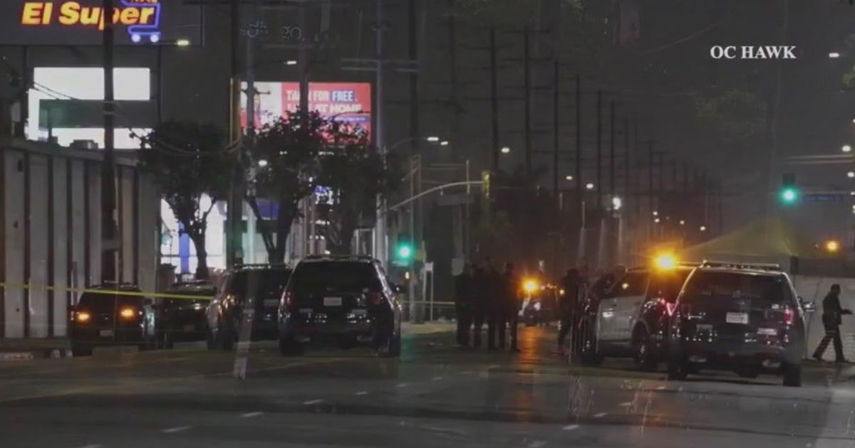 Woman killed in South LA hit-and-run; LAPD searching for suspect | FOX ...