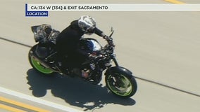 Motorcyclist suspected of theft escapes pursuit into LA apartment parking garage
