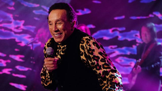 Motown legend Smokey Robinson, wife accused of sexual assault