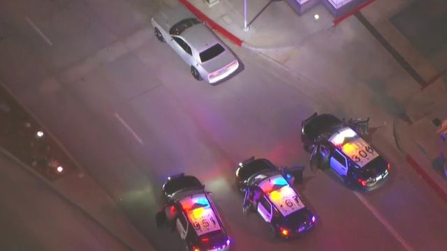 Suspected stolen car leads brief police chase across Los Angeles County
