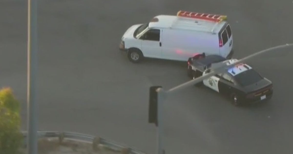 Road rage suspect surrenders in Oxnard after police chase through LA ...