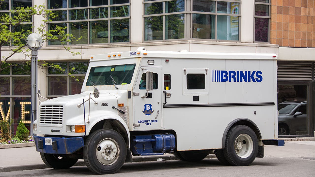 2 charged in Brinks truck jewelry heist in California to appear in court