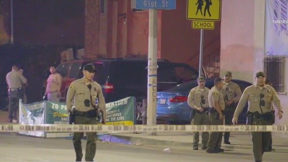 One man killed, another wounded in attempted robbery outside South LA dispensary