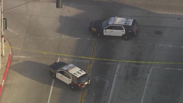 4 people shot at Compton park, police search for suspects