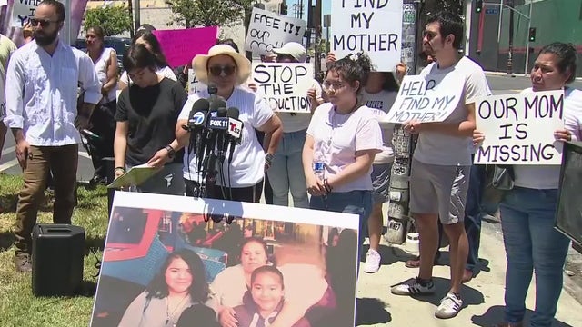 Mom of 3 'abducted' at gunpoint by 'bounty hunters' in South LA, family says