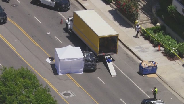12-year-old boy killed in crash with box truck in Sherman Oaks identified