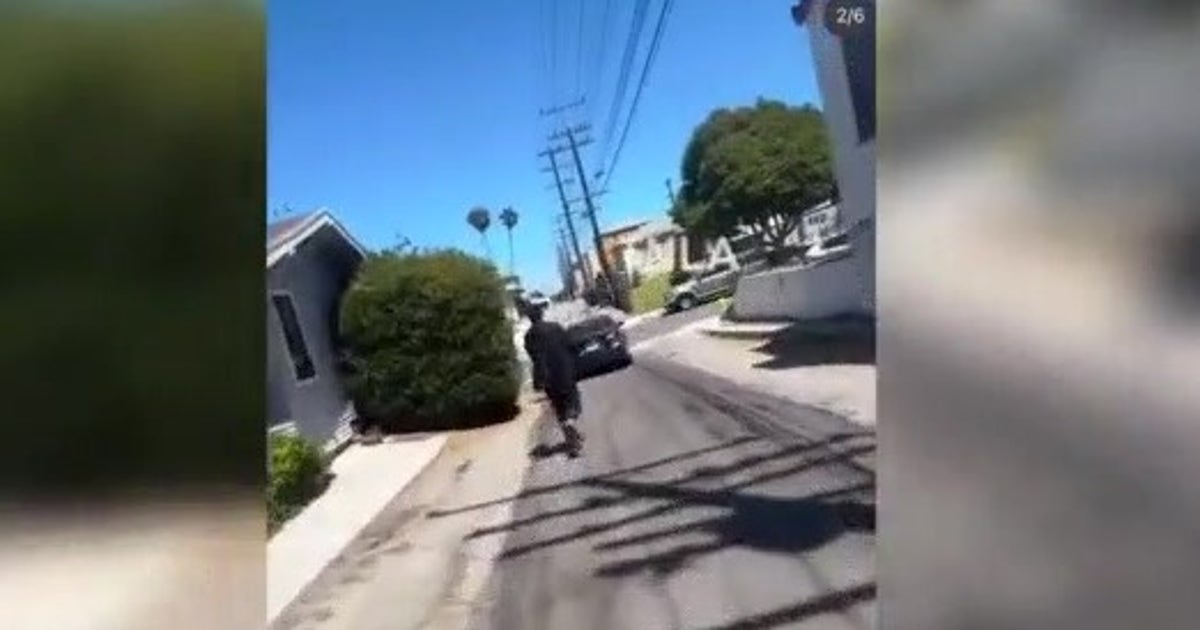 VIDEO: Torrance homeowners chase down burglary suspects | FOX 11 Los ...