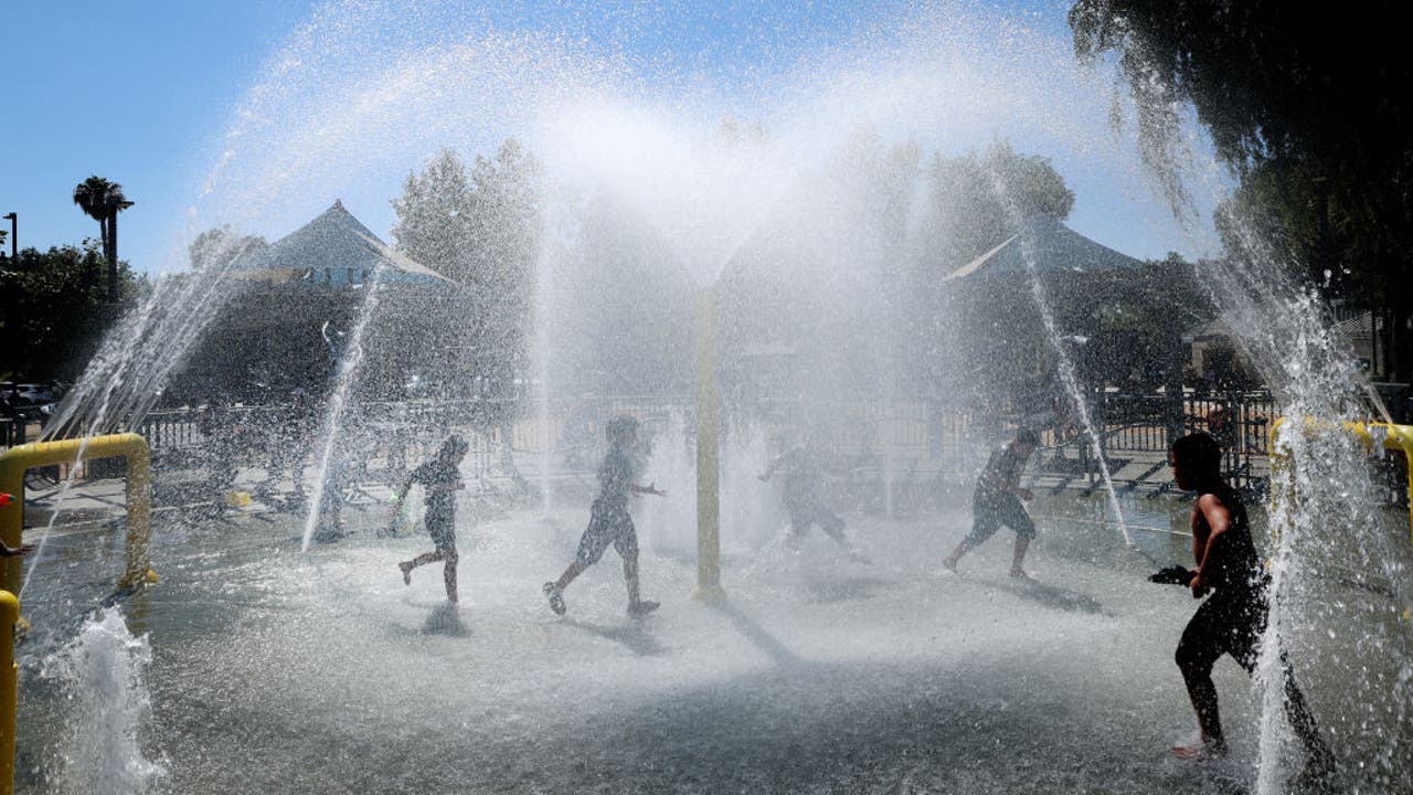 Southern California heat wave - Gettyimages 1576937637 