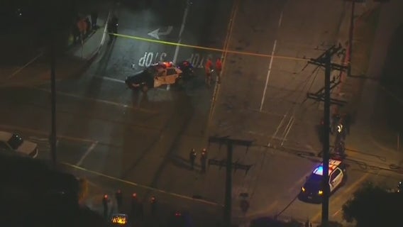 Willowbrook police chase ends in crash, 2 LAPD officers injured