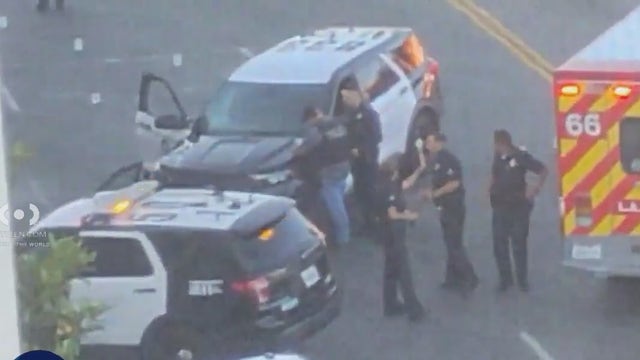 Man fatally shot by police in Hyde Park