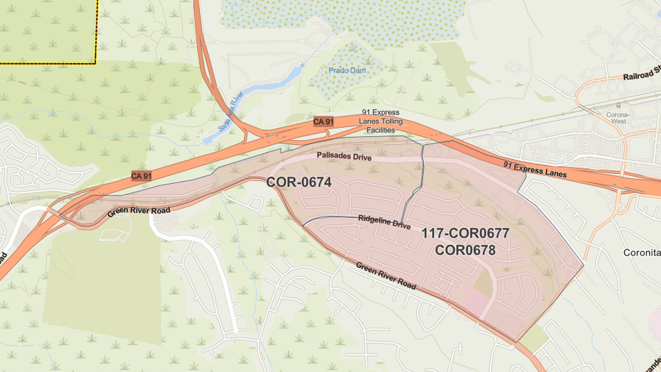 Green Fire in Corona forces evacuations - Greenfireevacuations