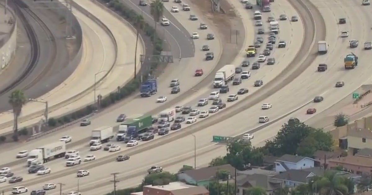 Traffic snarled on 10 Freeway near Boyle Heights after fatality | FOX ...