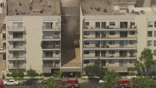 Elderly woman, man rescued in Pico-Robertson apartment building fire