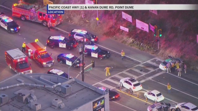 Carjacking suspect crashes in Malibu during pursuit, leaving 3 kids inside car