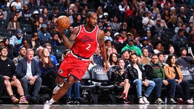 Kawhi Leonard appears unfazed by scandal: 'I've been through times like these before'