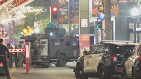 Robbery suspect escapes after barricading inside 7-Eleven in Long Beach