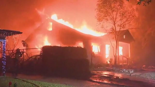 US suing SoCal Edison for negligence over Eaton and Fairview fires