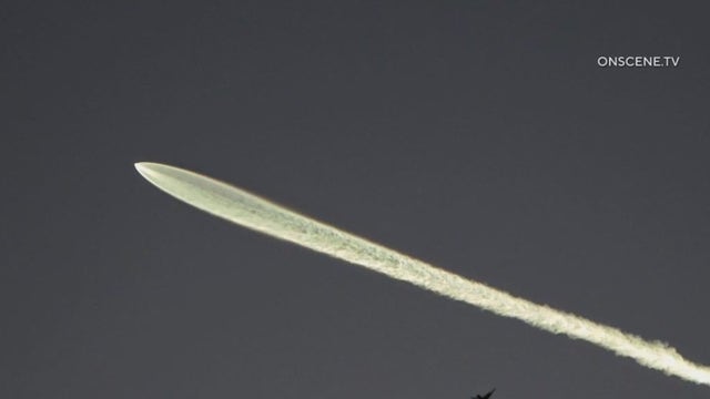 VIDEO: ‘Cosmic jellyfish’ lights up Southern California night sky