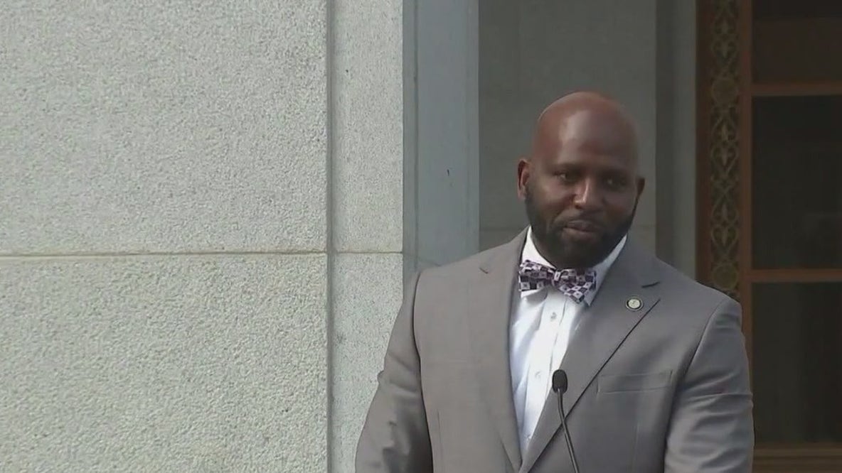 Former LA deputy mayor sentenced to probation for reporting fake bomb threat at City Hall