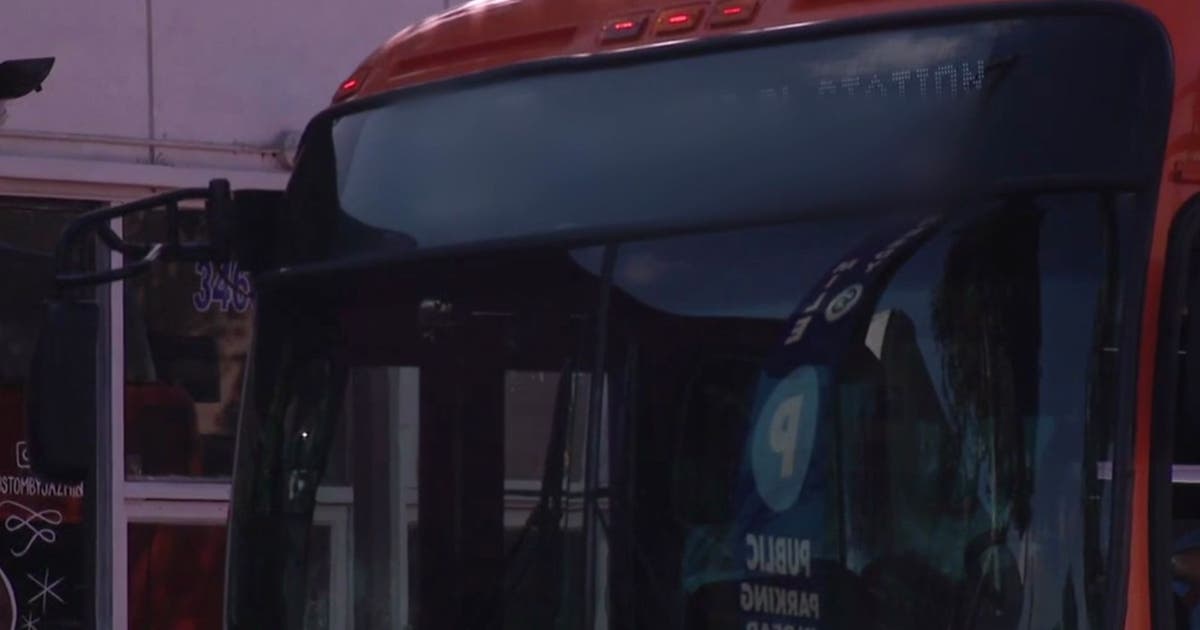 Los Angeles Metro bus rider stabbed in neck; Suspect arrested | FOX 11 ...