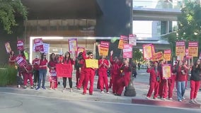 USC Keck nurses hit the picket lines for 24-hour strike