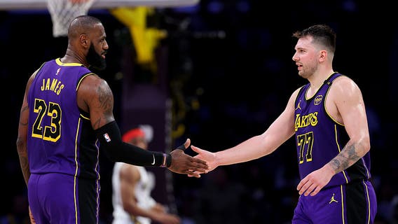 Lakers begin their 2025-26 season: What to expect