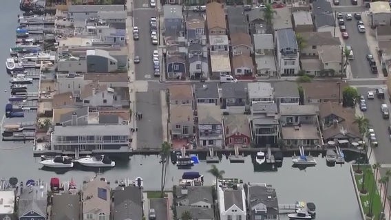 Newport Beach homes remain evacuated over methane leak