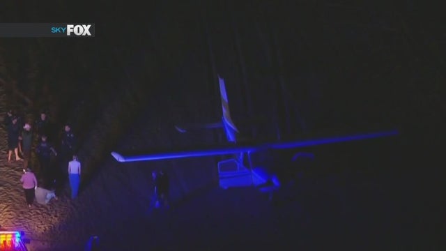Small plane makes emergency landing in Huntington Beach