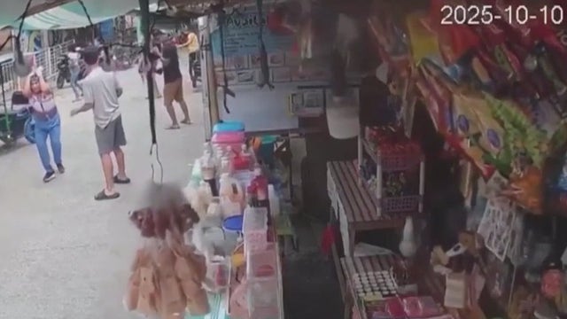 Philippines double earthquakes leave at least 7 dead