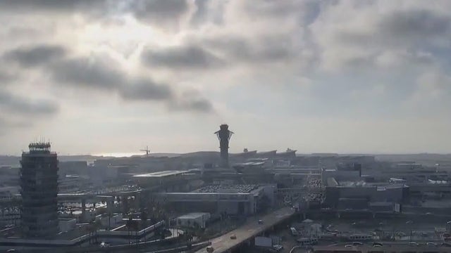 Ground stop briefly ordered for LAX flights