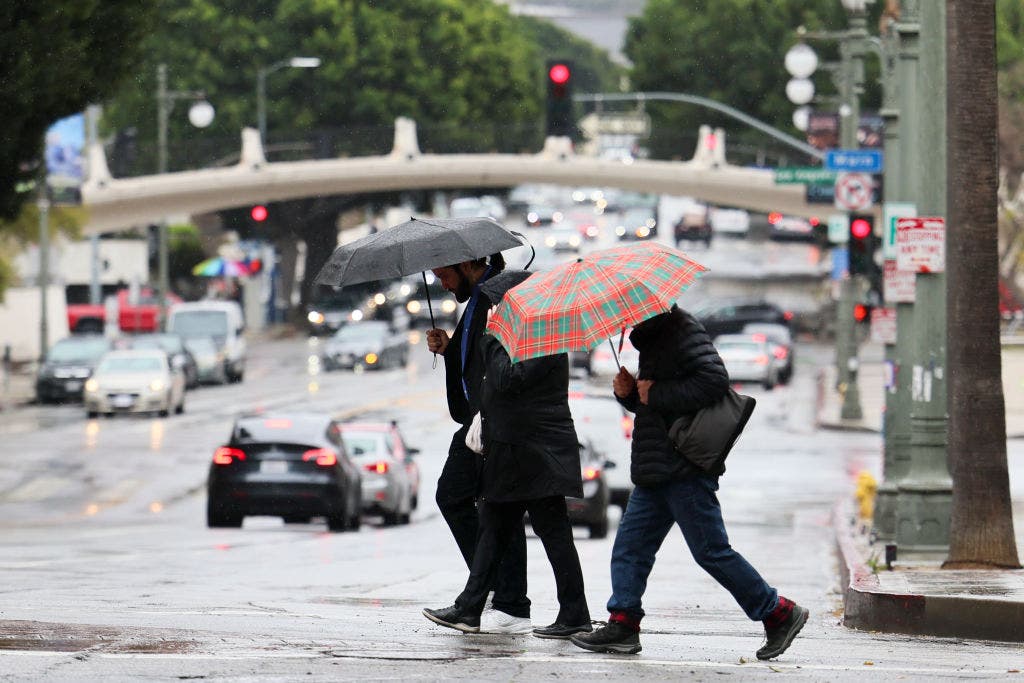 Incoming storm to bring heavy rain across Southern California: See an updated timeline