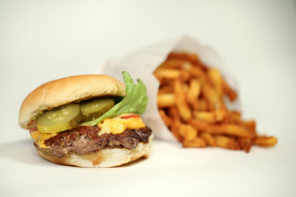 This fast food chain is offering $1 meals across Southern California amid government shutdown: See where