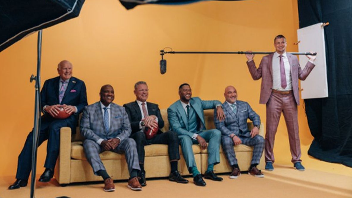 Join FOX Sports for a special Veterans Day episode of FOX NFL Sunday