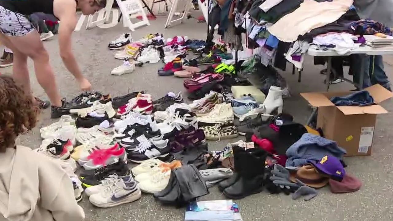 Nonprofit 'Lost Angels' holds 13th annual Thanksgiving feast and giveaway