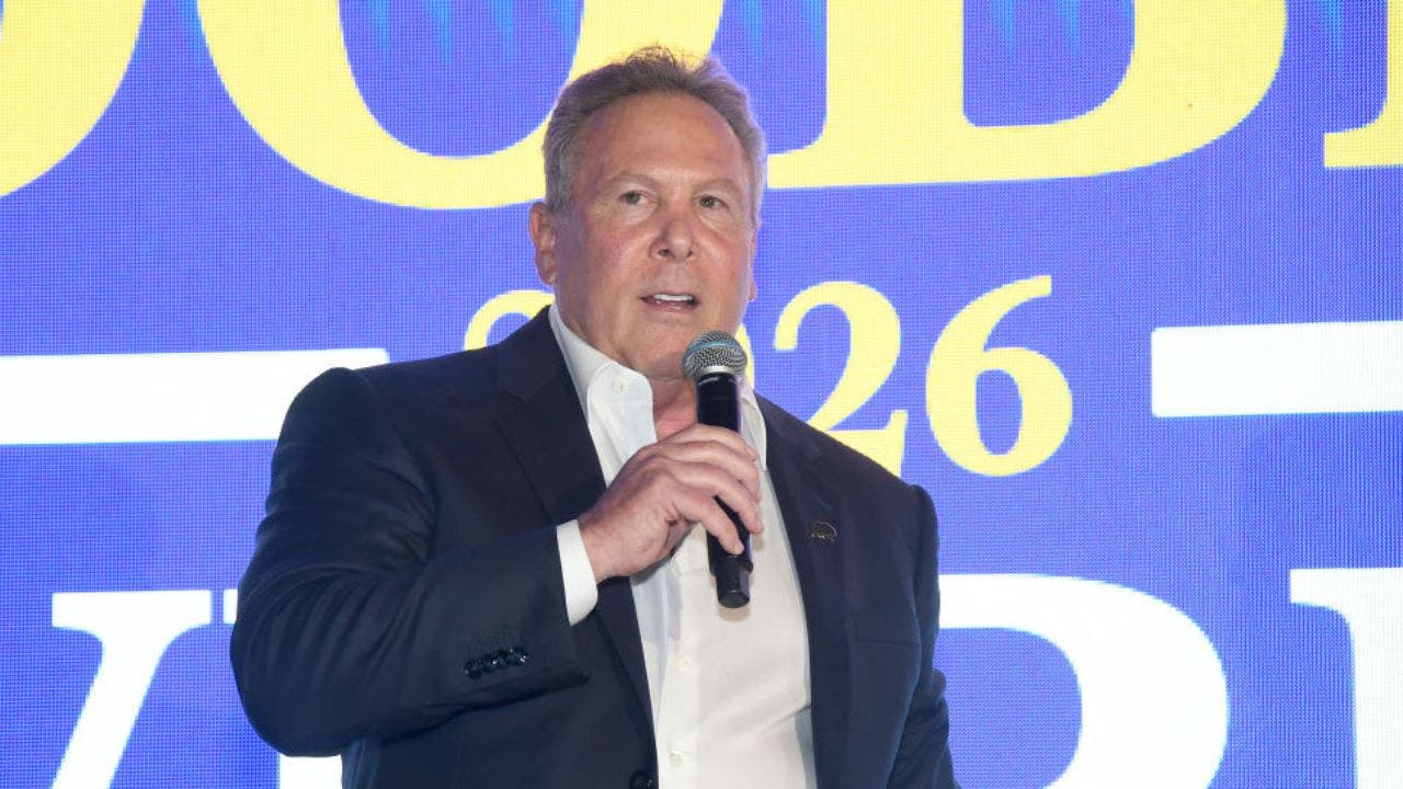 Stephen Cloobeck drops out of CA governor race, endorses Eric Swalwell