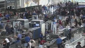 Record holiday travel expected as airlines rebound from government shutdown