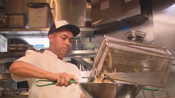 Blue Plate Oysterette, a Santa Monica restaurant, closing Jan. 2026 amid homeless crisis in area