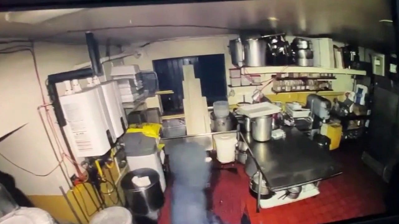 Wannabe thieves break into popular -- cashless -- Studio City restaurant