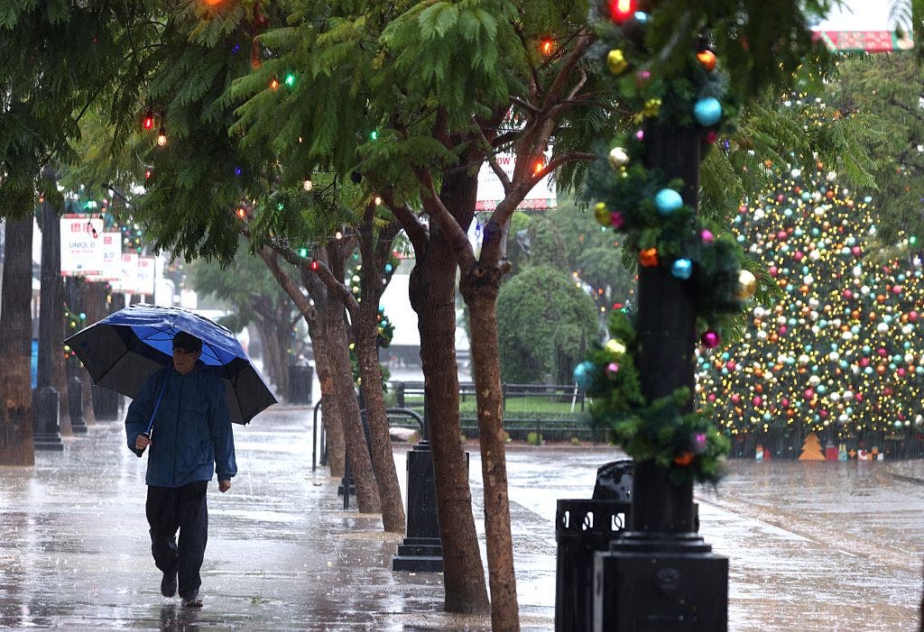 Holiday storm rolls through Southern California: Timeline
