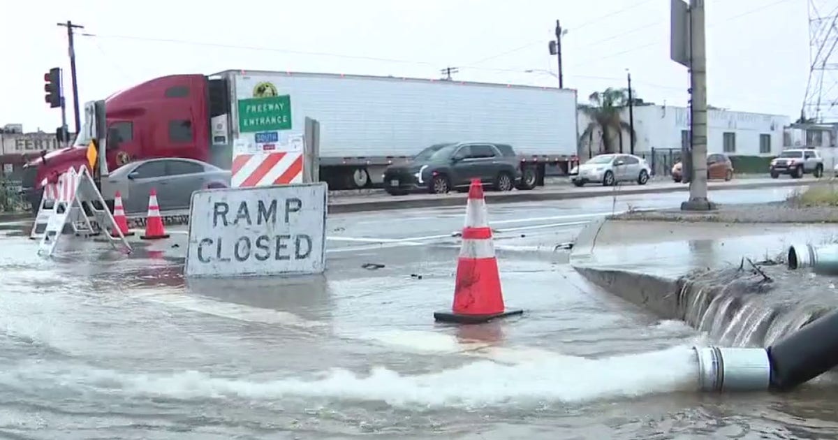 Flooding closes portion of 5 Freeway in Sun Valley | FOX 11 Los Angeles