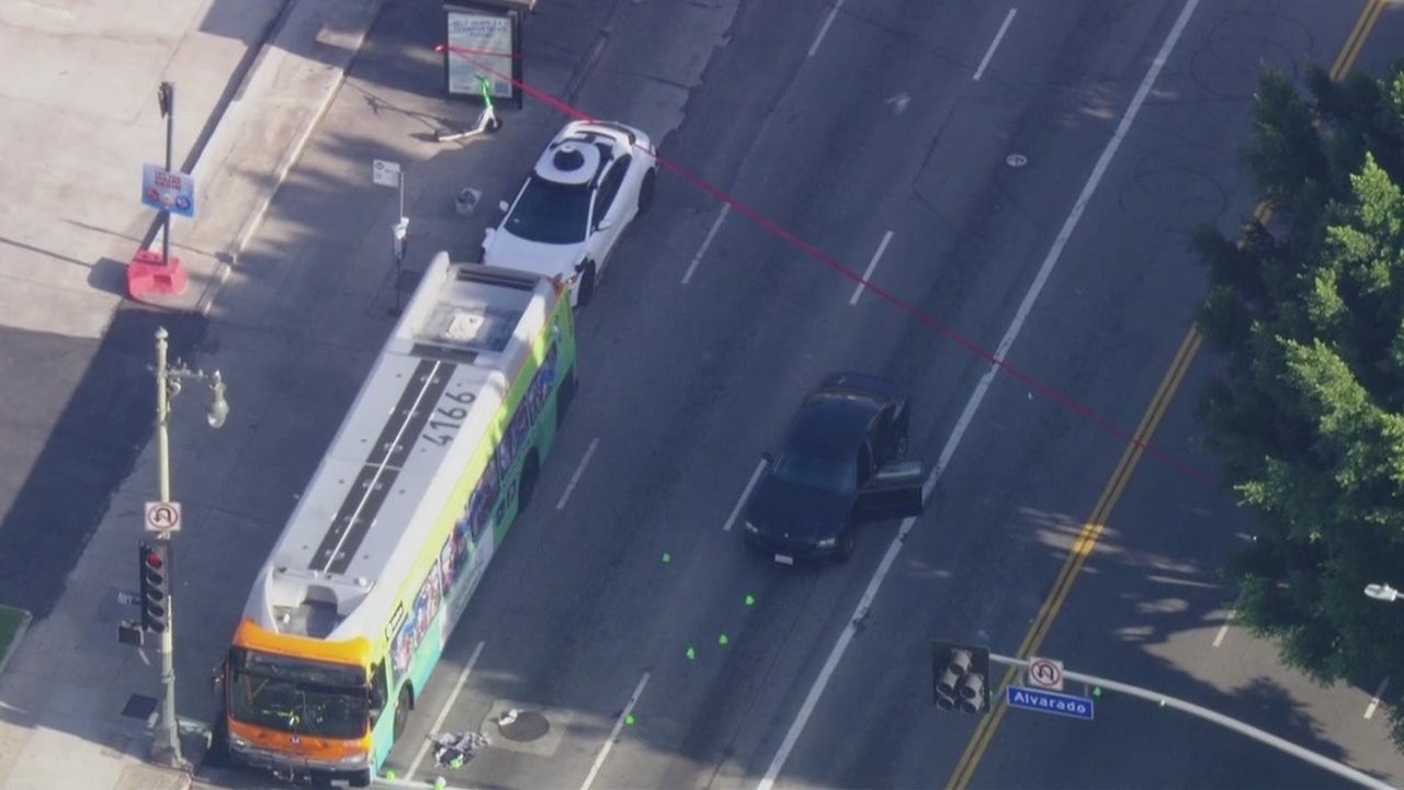 2 hospitalized following police shooting in Westlake District