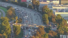 405 Freeway: SigAlert issued after crash, damaged concrete in Sherman Oaks area